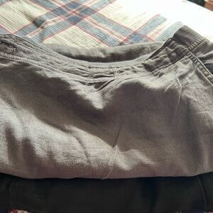 Jjill wide leg linen crops, 1 pair black 1 pair gray